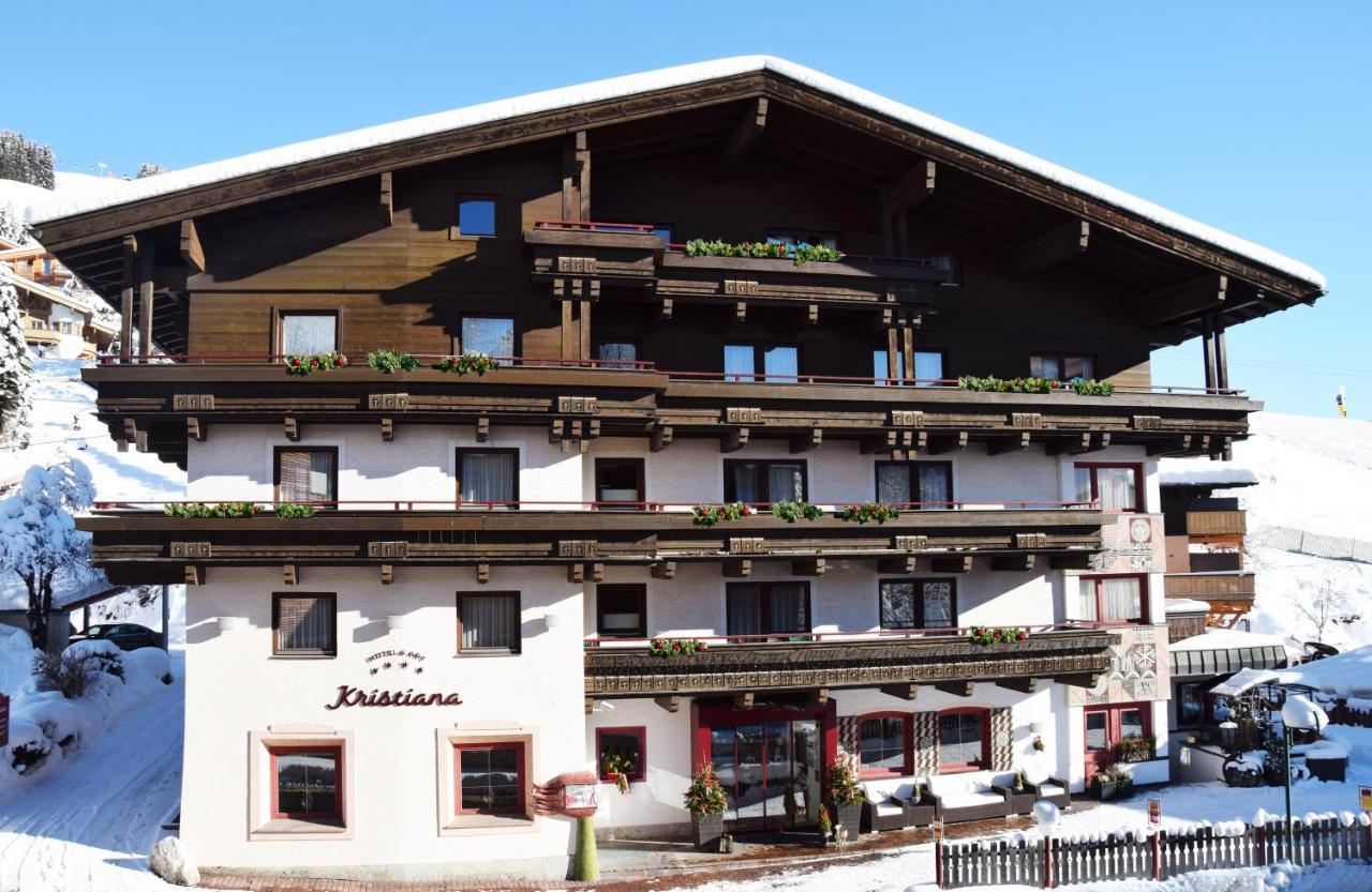 Hotel & Art Kristiana Saalbach-Hinterglemm Dış mekan fotoğraf